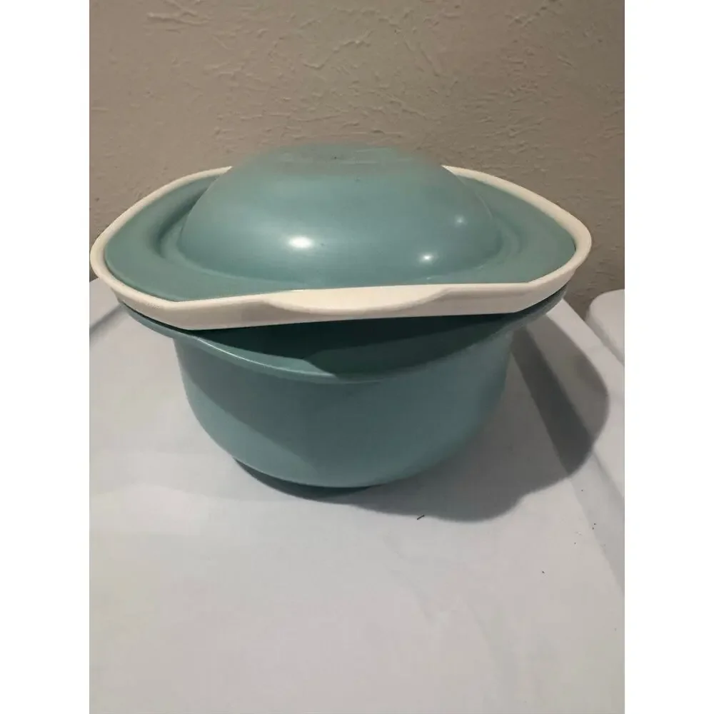 Tupperware item good